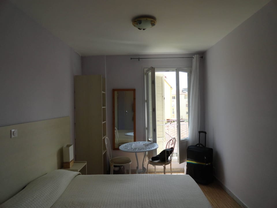 Doppelzimmer Edward's Hotel