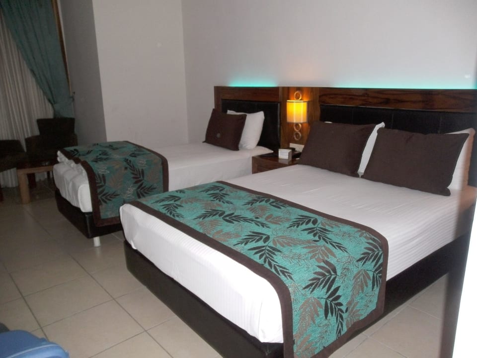 Doppelzimmer mit Blick auf den Pool Xperia Grand Bali Hotel