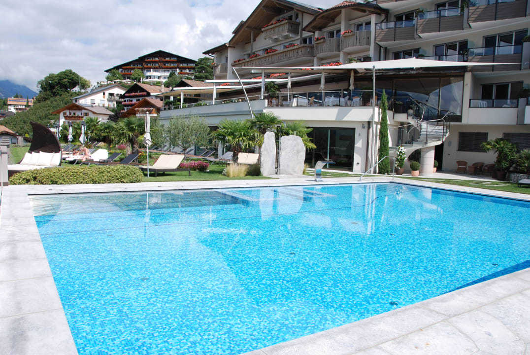 Beheizter Außenpool Hotel Resmairhof