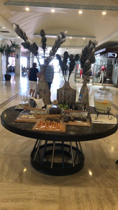 Lobby Salamis Bay Conti Resort Hotel & Casino