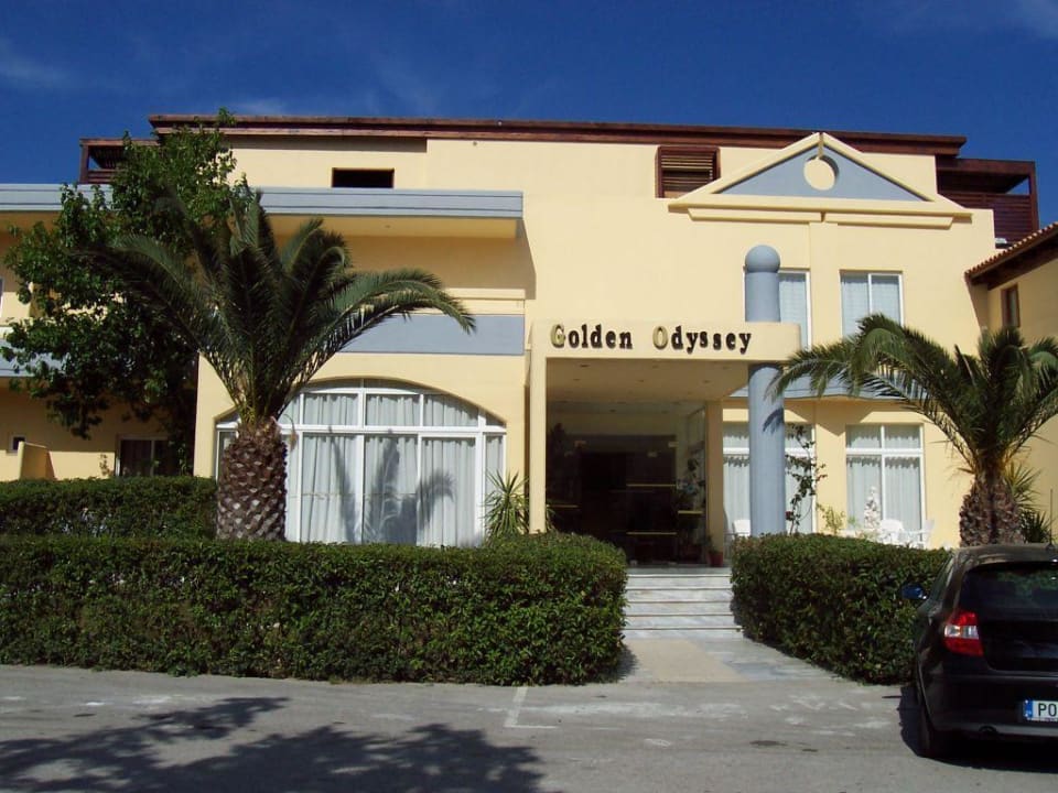 Hoteleingang Hotel Golden Odyssey