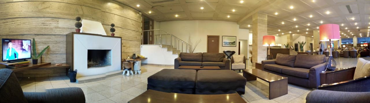 Lobby Hotel Antonios