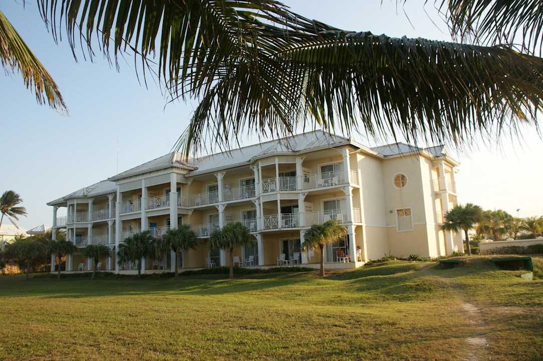 Jeden z kilkunastu budynków hotelowych Fiesta Americana Punta Varadero