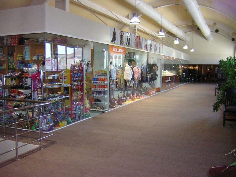 Shopping-center PALOMA Perissia
