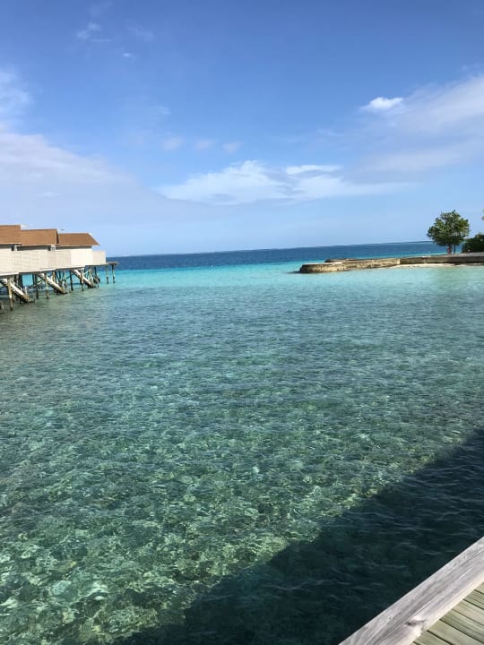 Außenansicht Centara Ras Fushi Resort & Spa Maldives