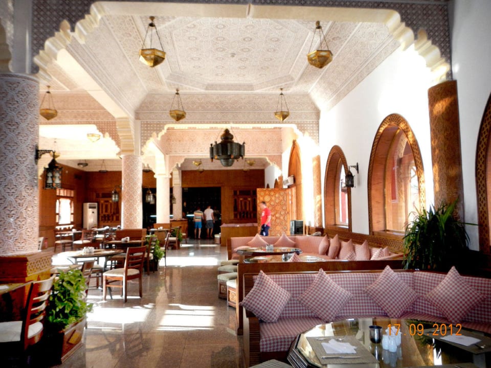 Im Marokkanischen Restaurant Pickalbatros Alf Leila Wa Leila Resort - Neverland Hurghada