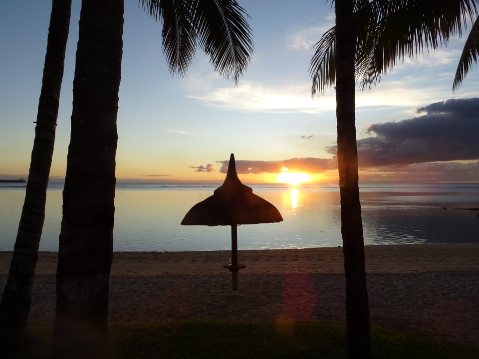 Strand Victoria for 2 Beachcomber Resort & Spa - Adults only