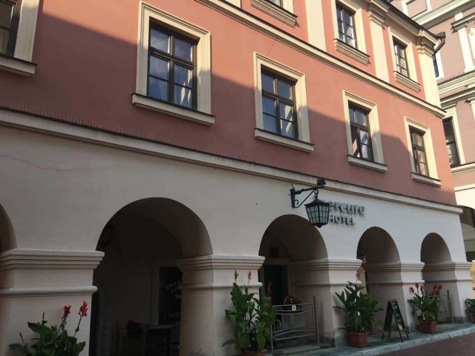 Hotel z zewnątrz  Hotel Zamojski & SPA