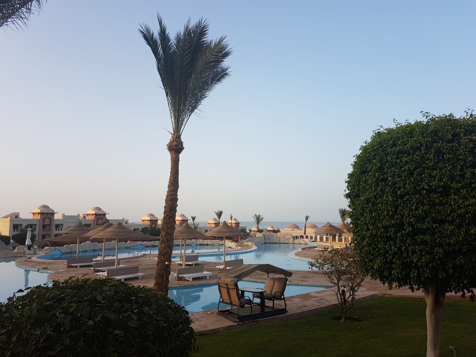 Pool Serenity Alpha Beach