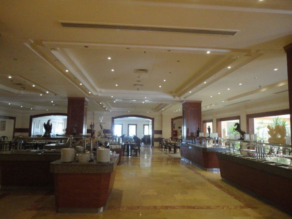 Restauracja Imperial Shams Abu Soma