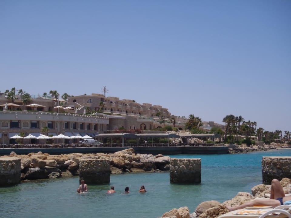 Lagune, dahinter Marina-Restaurant Pickalbatros Citadel Resort