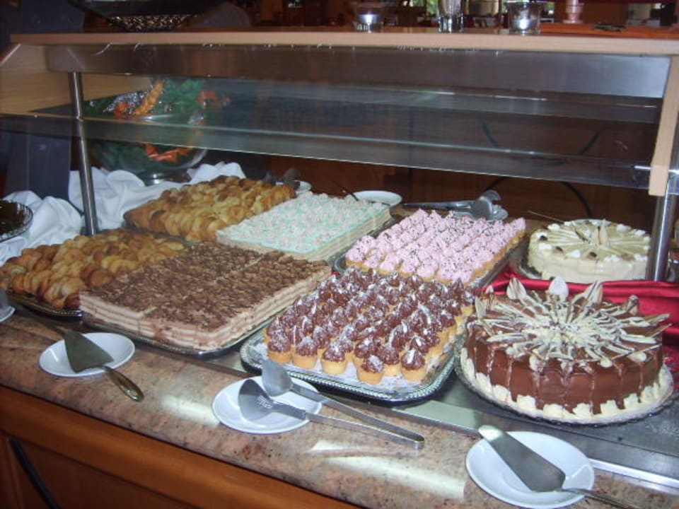 Essen DIT Majestic Beach Resort