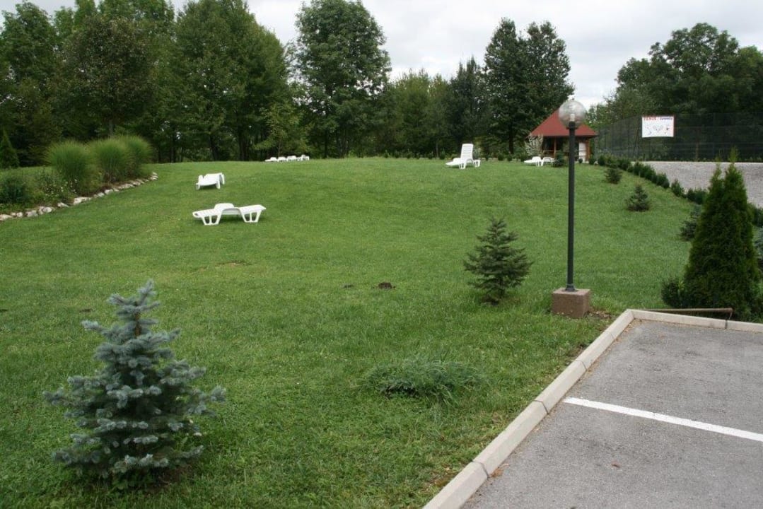 Liegewiese SEDRA Holiday Resort-Adults Only