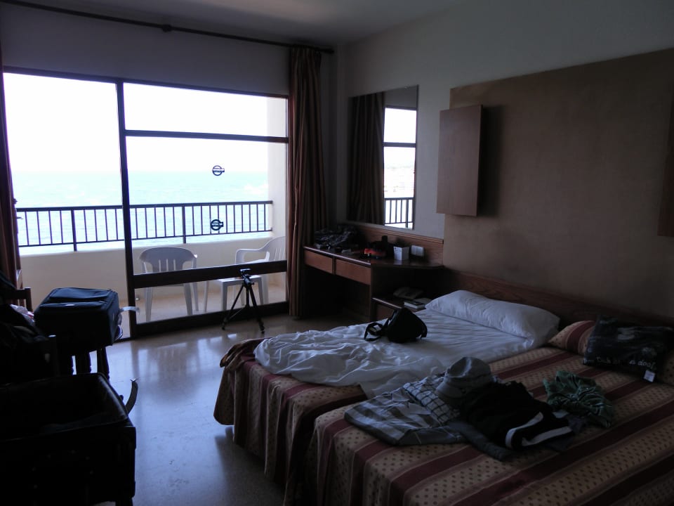 Zimmer und Balkon NYX Hotel Ibiza - adults only