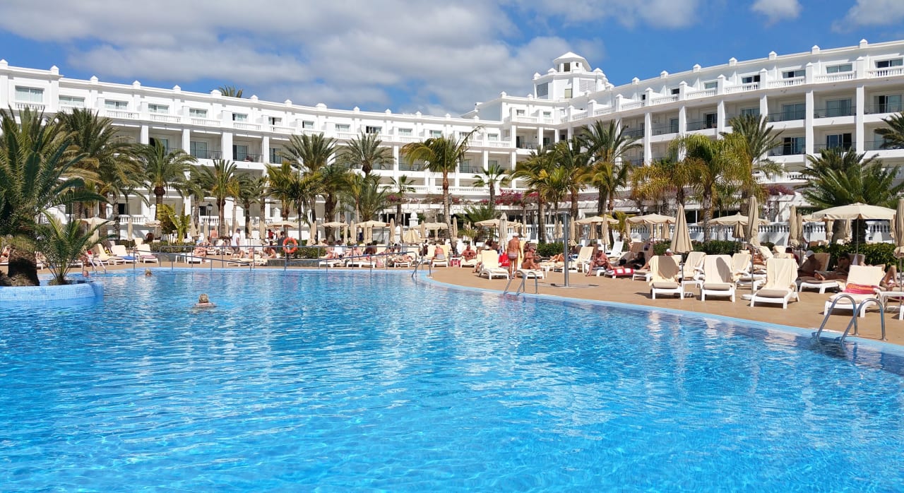 Pool Hotel Riu Palace Maspalomas Adults Only