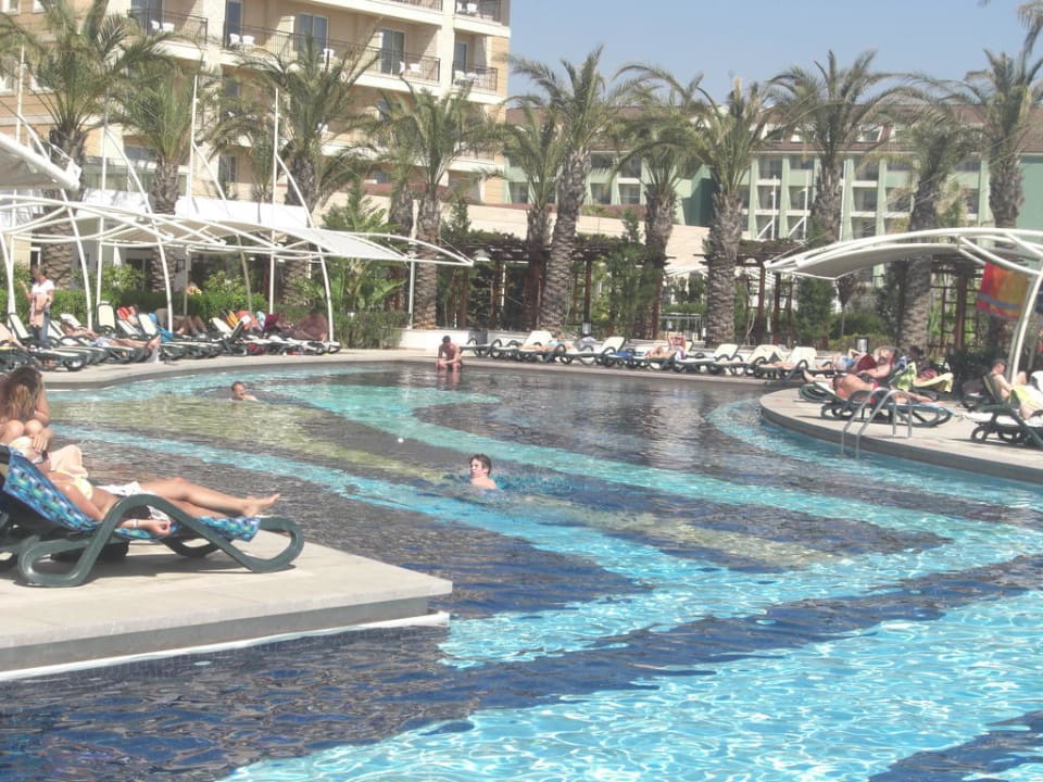 Große Poolanlage Crystal Family Comfort Collection