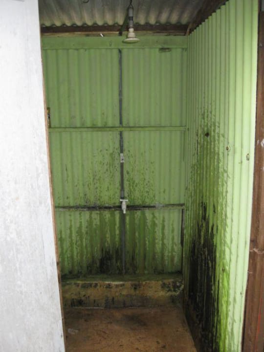 Shared Bathroom Hotel Lemongrass