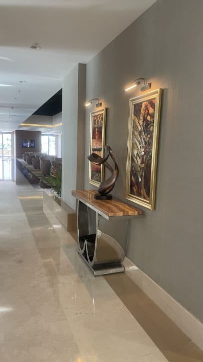 Lobby Side Sunport Hotel & Spa