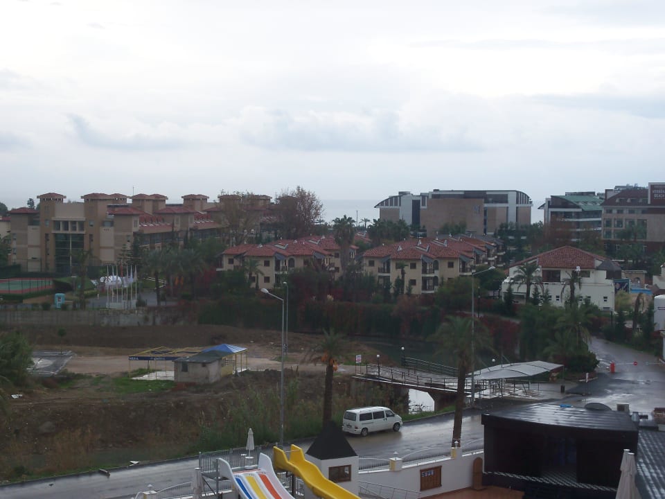 Blick aus dem 3. Stock richtung Meer Dream World Resort & Spa