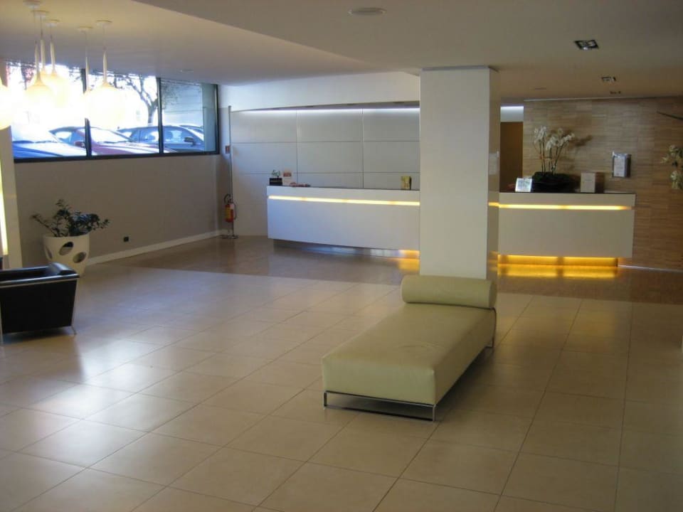 Lobby iH Hotels Milano Watt 13