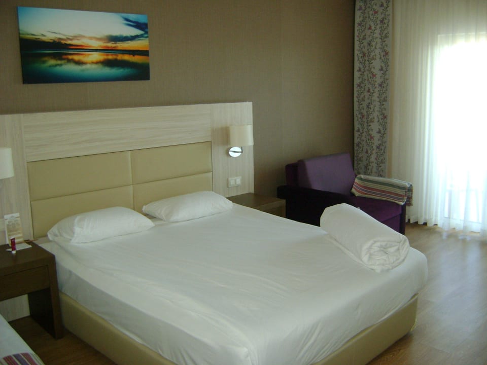 Schönes Bett Side Prenses Resort & Spa