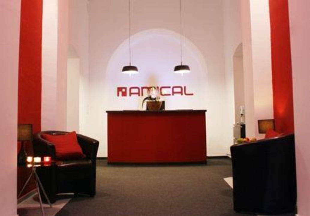 Lobby/Eingang Hotel Amical