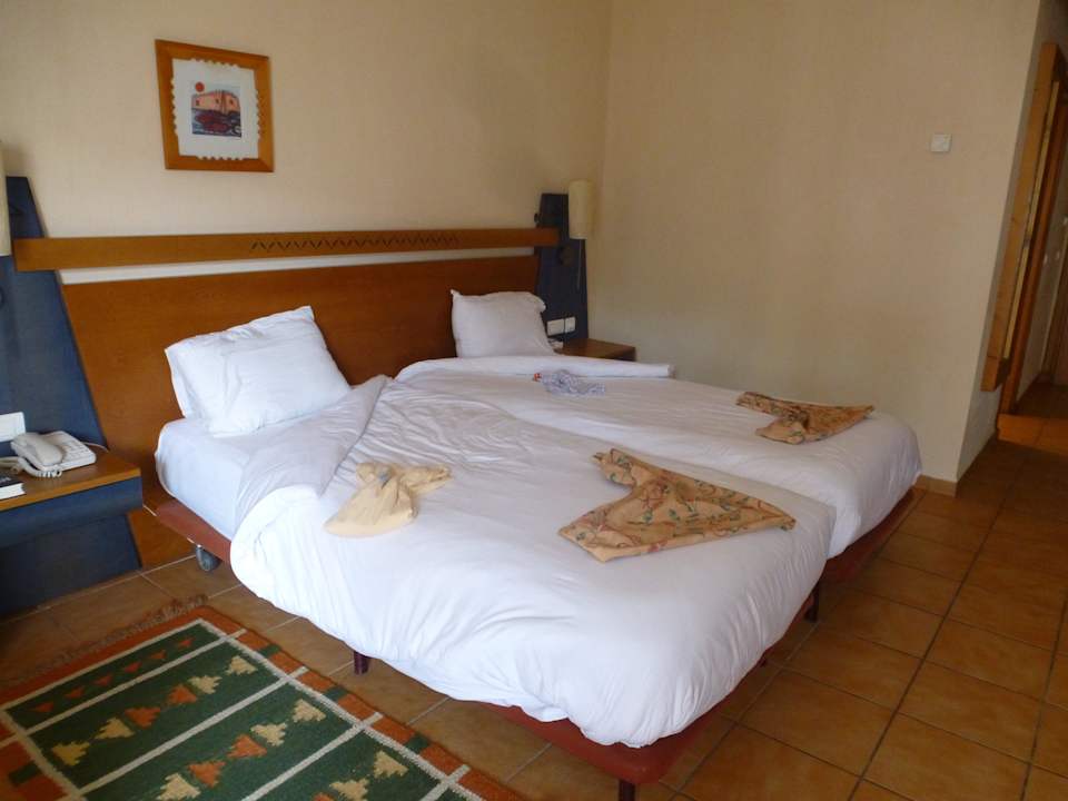 Immer guter ZImmer-Service Iberostar Waves Founty Beach