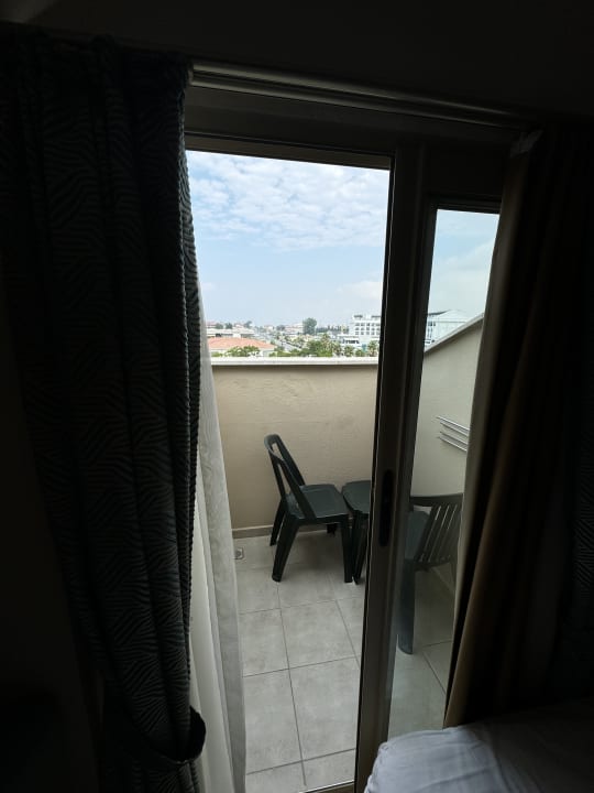 Zimmer Can Garden Resort