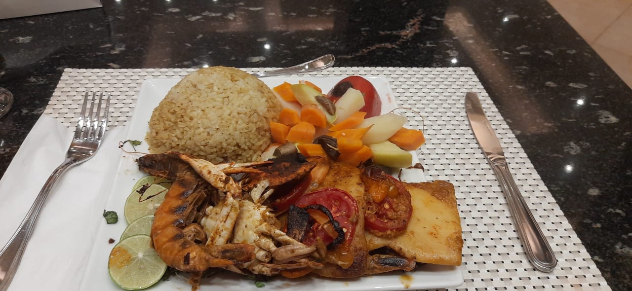 Gastro Oyster Bay Beach Resort - Luxury Serviced Condo