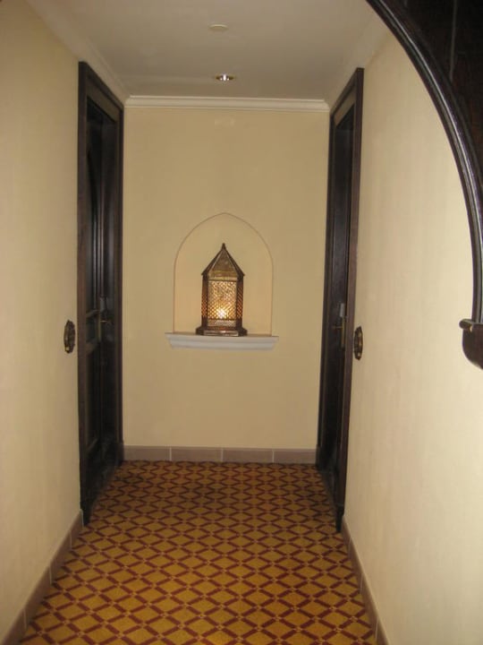 Eingang zum Zimmer Arabian Court at One&Only Royal Mirage