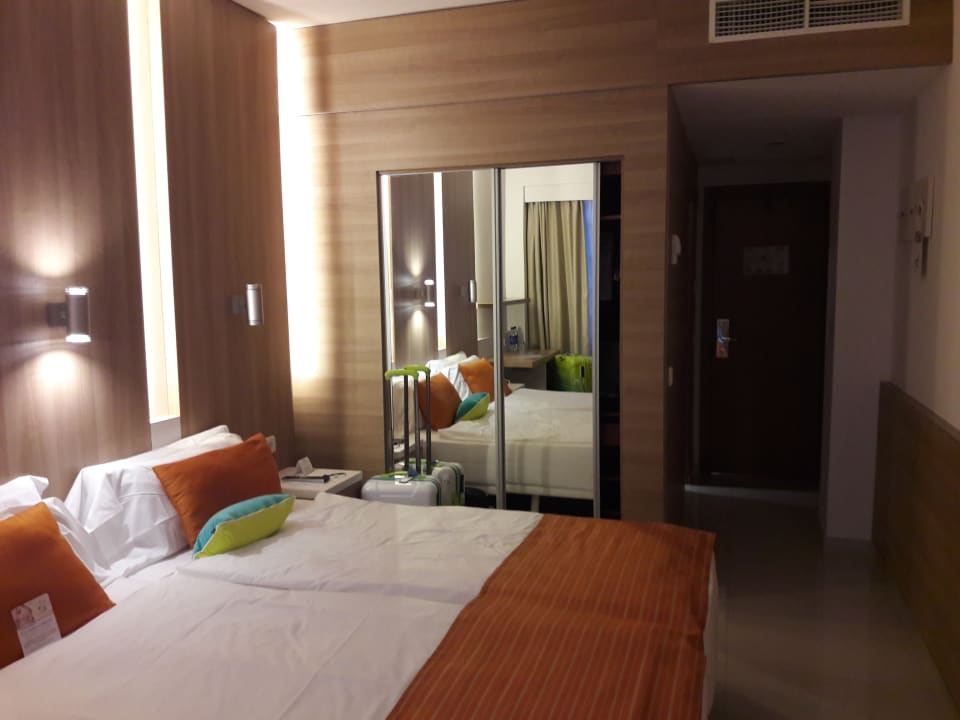 Zimmer allsun Hotel Borneo - Adults only