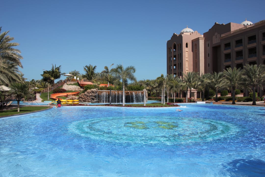 Pool am Westflügel Emirates Palace Mandarin Oriental