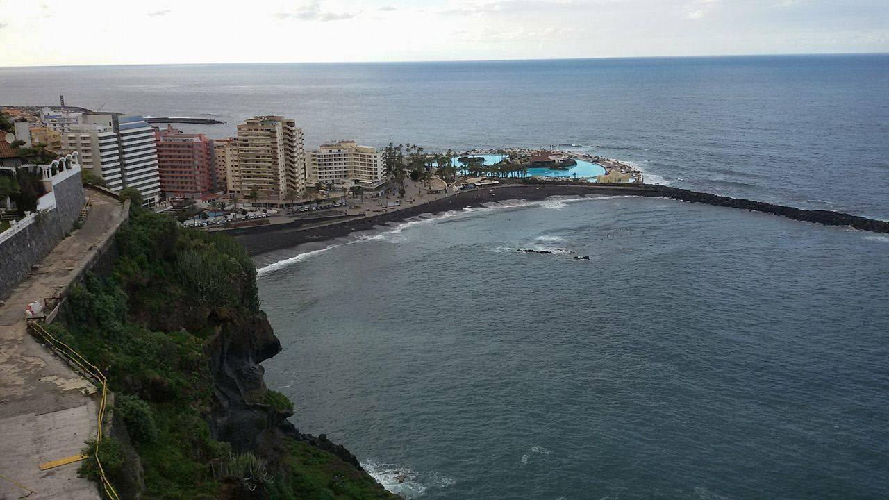 Ausblick vom Balkon nach links Atlantic Mirage Suites & Spa - Adults only