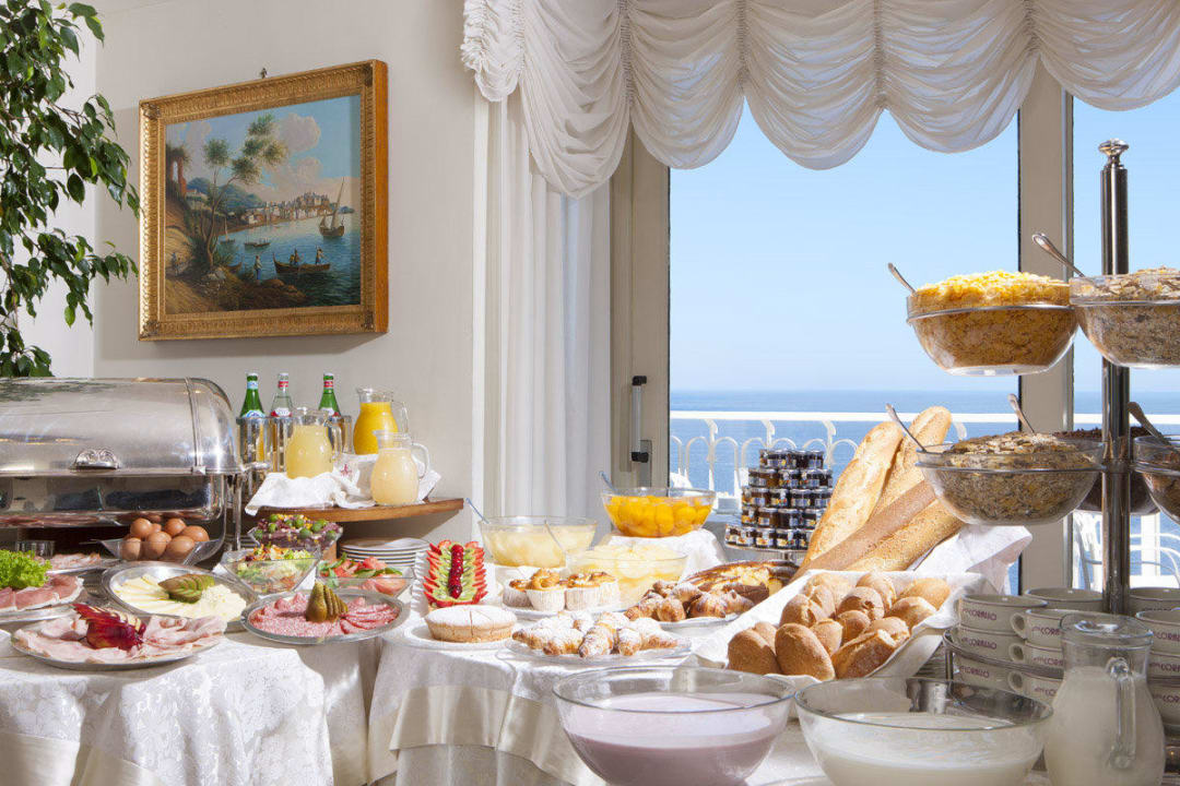 Buffet Breakfast Hotel Corallo Sorrento