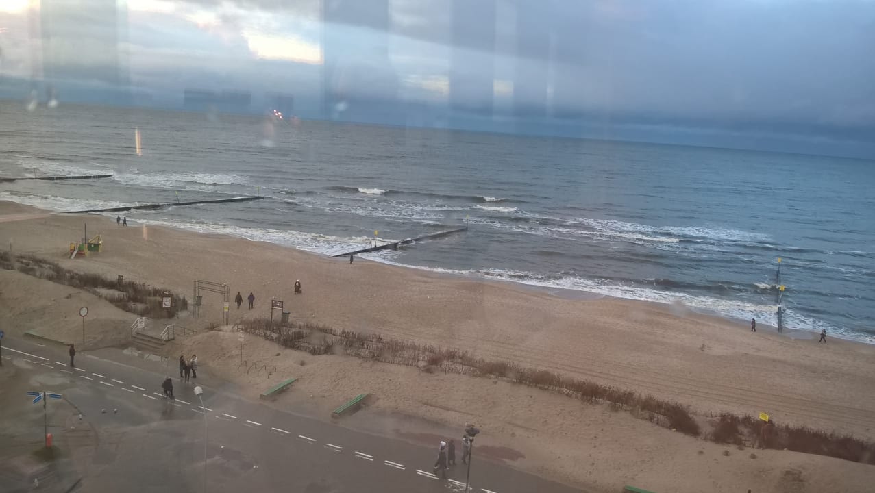 Ausblick vom Café im 6. Stock  Marine & Ultra Marine