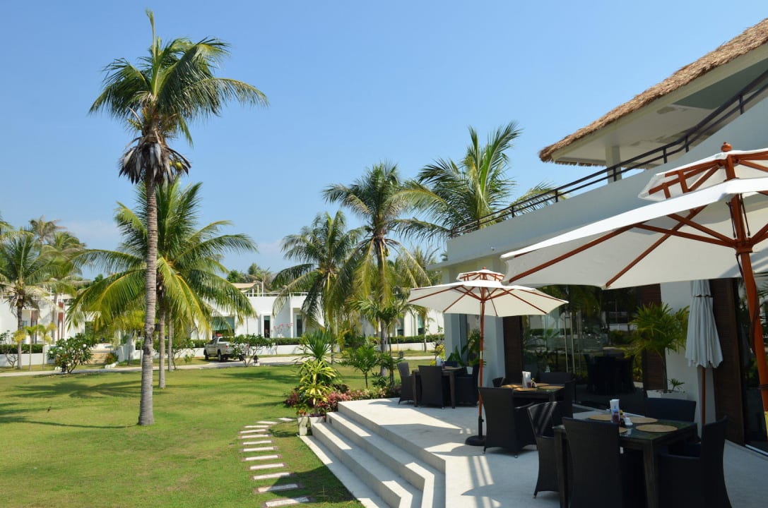 Restaurant The Beach Village Resort