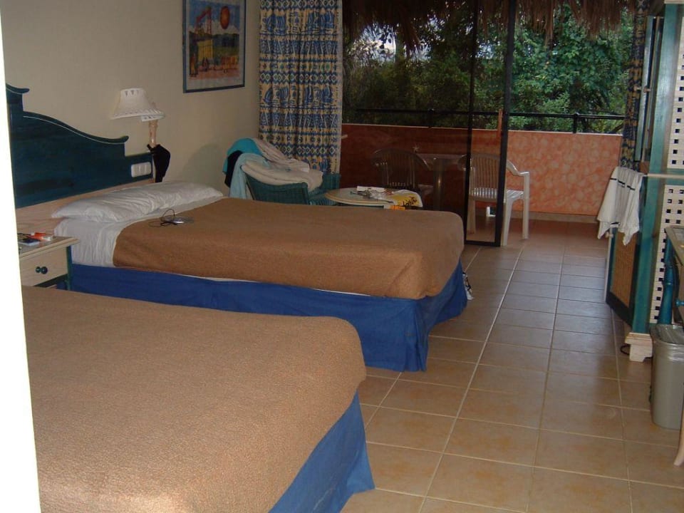 Zimmer, Haus 6, 2. Stock, Außenblick Iberostar Waves Costa Dorada