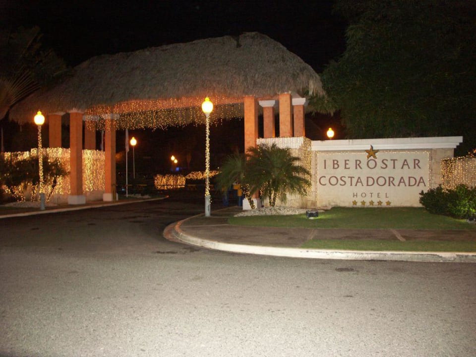 Hotel Eingang Iberostar Waves Costa Dorada