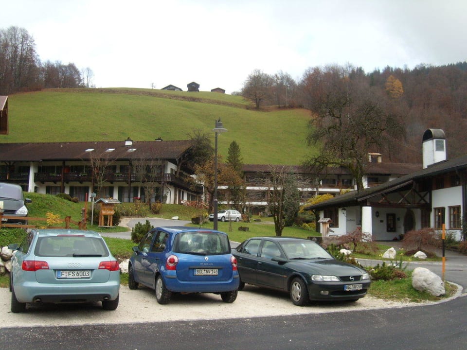 Parkplatz vom Hotel Berghotel Rehlegg