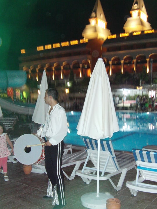 Abendprogramm  Palm World Side Resort & Spa
