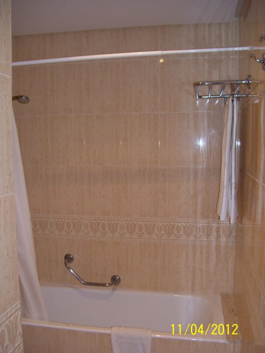 Dusche/Badewanne allsun App.-Hotel Orient Beach