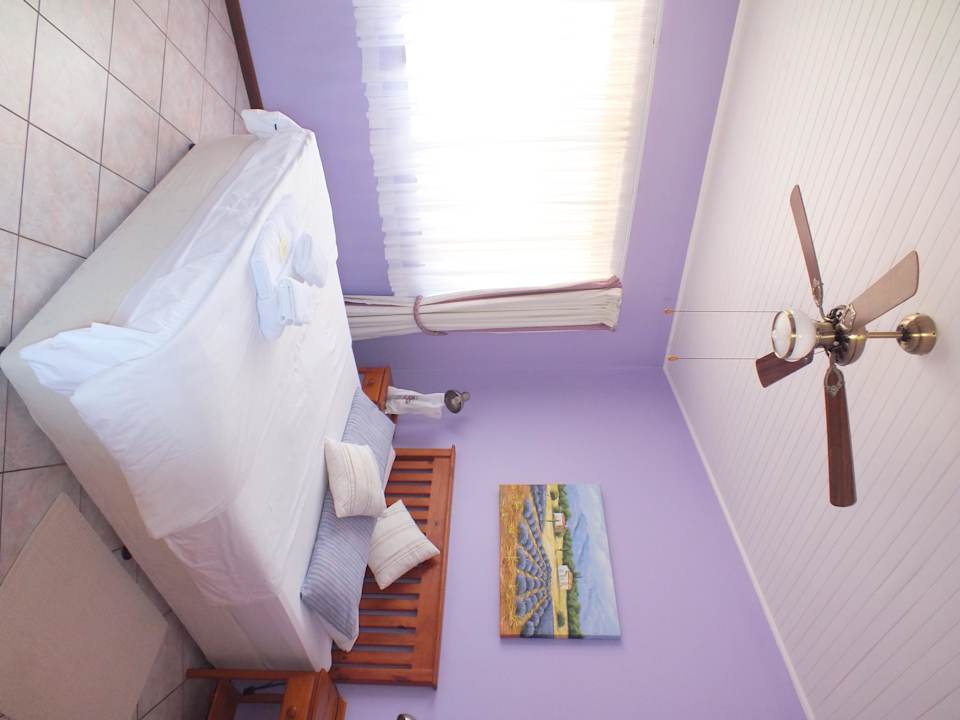 Family Unit, Lavendel Zimmer Avenues Guesthouse