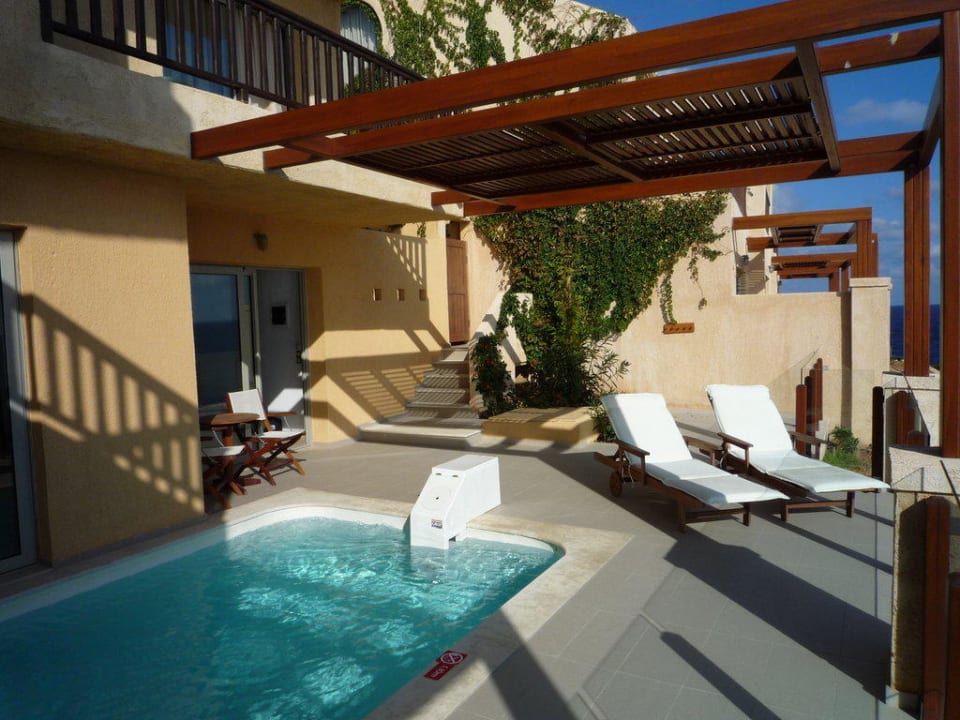 Terrasse mit Pool Seaside A Lifestyle Resort