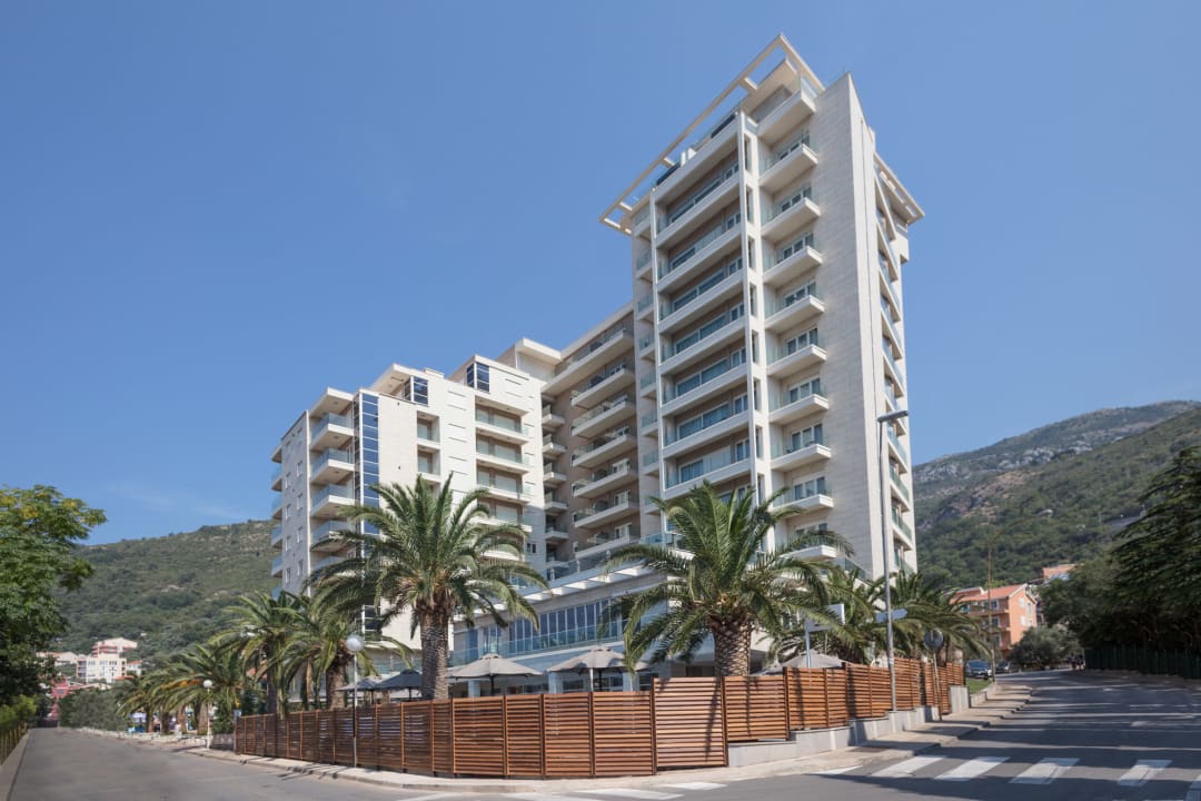 Außenansicht Hotel AMI Budva Petrovac