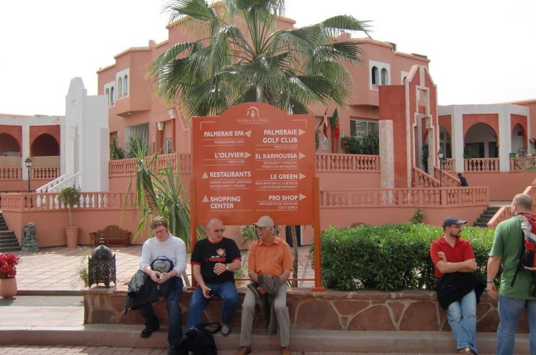 Blick vom Eingangsbereich Palmeraie Palace