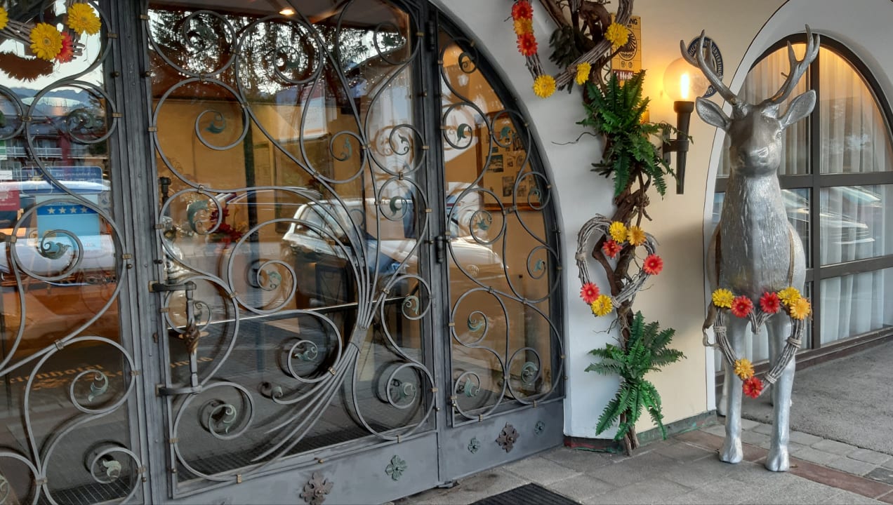 Lobby Das Kaltschmid - Familotel Tirol