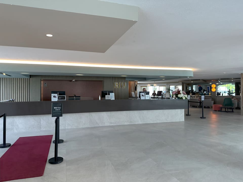 Lobby Hotel Riu Paraiso Lanzarote