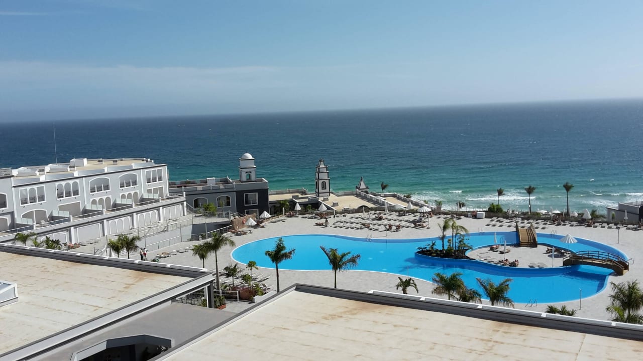 Blick vom Zimmer auf oberen Pool Royal Palm Resort & Spa - Adults only