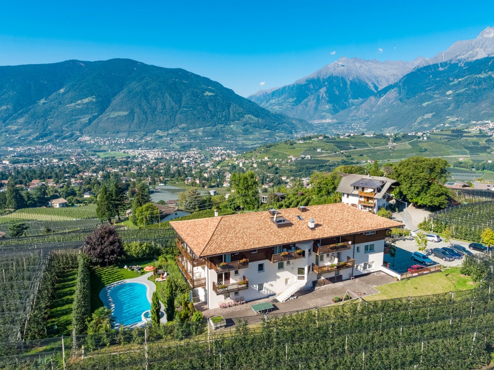 Außenansicht Hotel Garni - Appartements Feldhof