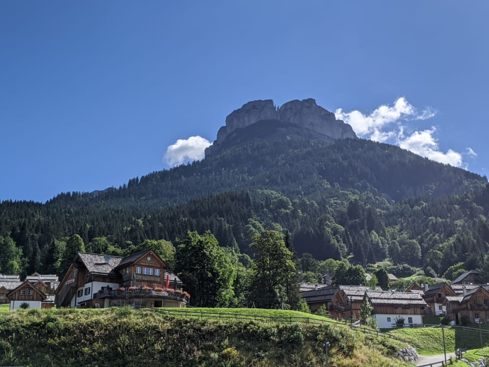 Außenansicht AlpenParks Hagan Lodge